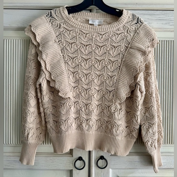 LINE & DOT Women’s Cream Knit Crochet Ruffle Sweater Size Small - Picture 2 of 15